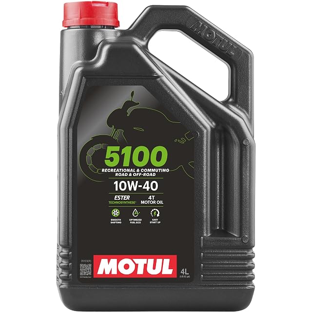 Latta da quattro litri di Motul 5100 4T 10W-40